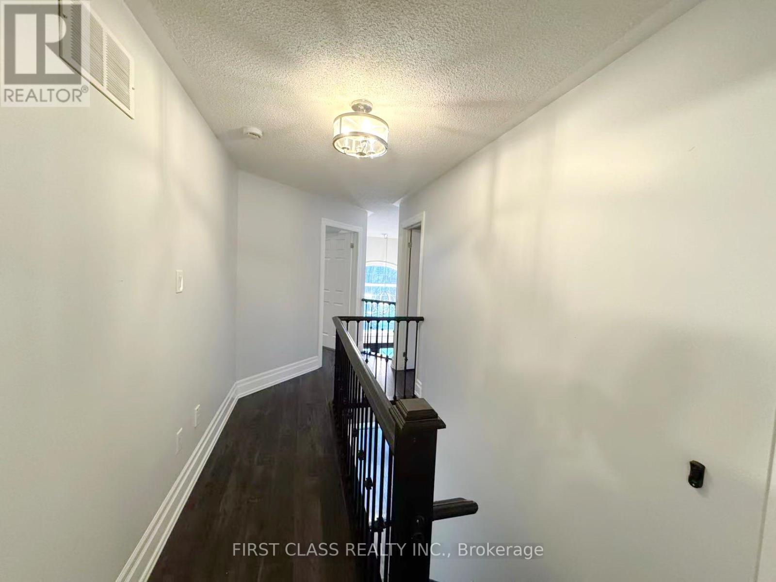 56 Moorland Crescent, Hamilton, Ontario  L9K 1N7 - Photo 18 - X12599968