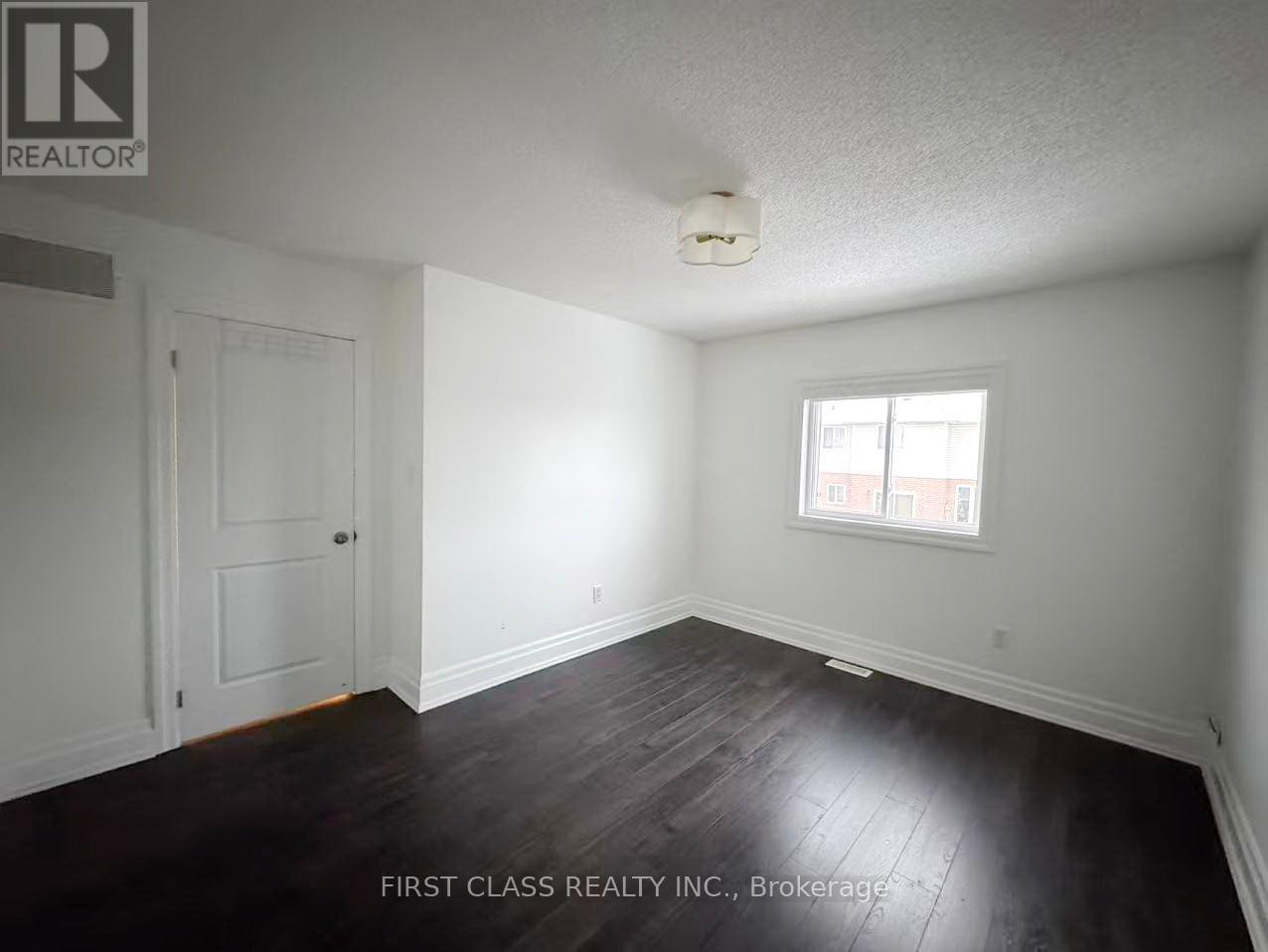 56 Moorland Crescent, Hamilton, Ontario  L9K 1N7 - Photo 21 - X12599968