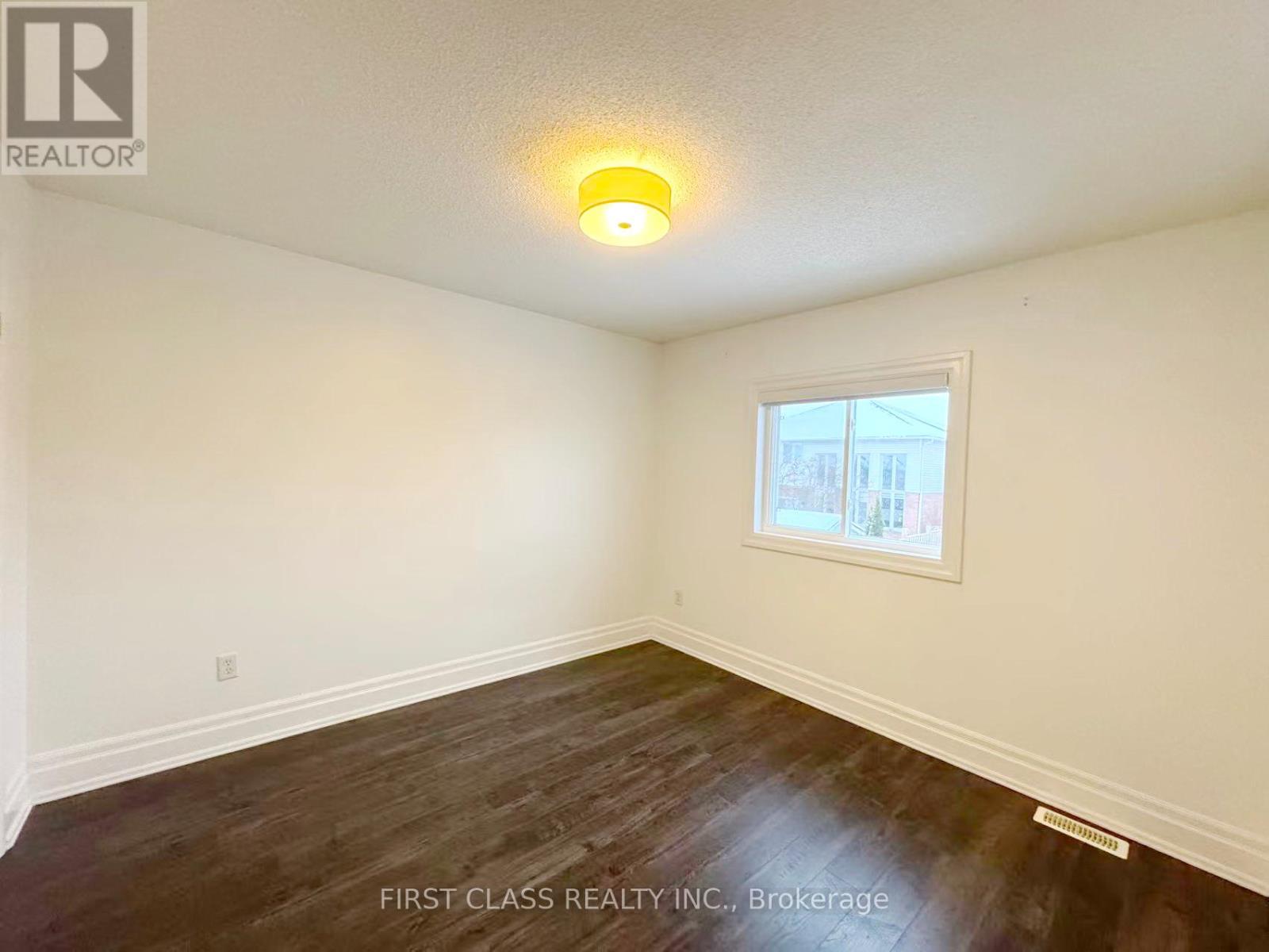 56 Moorland Crescent, Hamilton, Ontario  L9K 1N7 - Photo 22 - X12599968