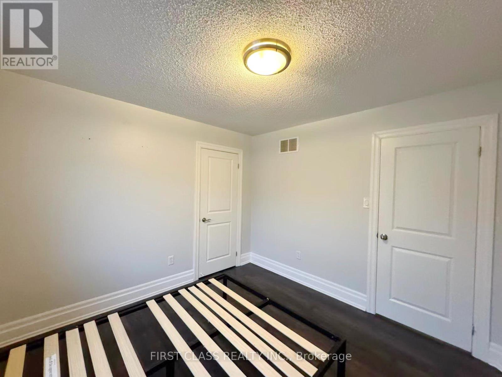 56 Moorland Crescent, Hamilton, Ontario  L9K 1N7 - Photo 28 - X12599968