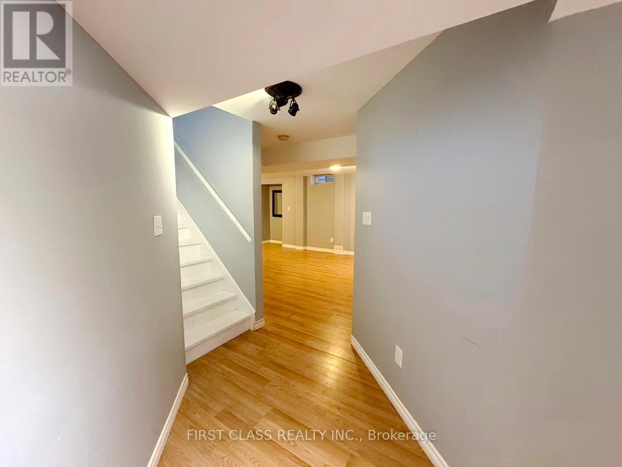 56 Moorland Crescent, Hamilton, Ontario  L9K 1N7 - Photo 38 - X12599968