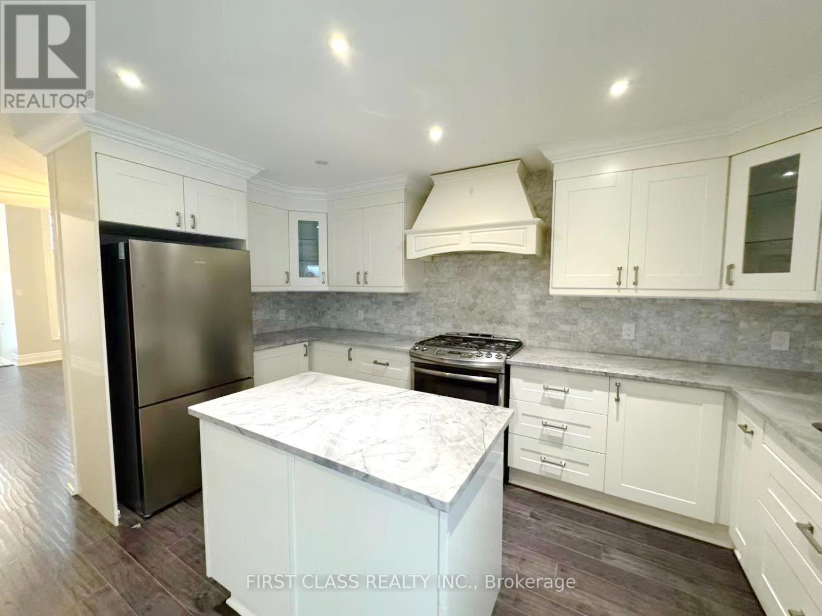 56 Moorland Crescent, Hamilton, Ontario  L9K 1N7 - Photo 9 - X12599968