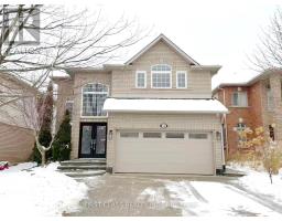 56 MOORLAND CRESCENT, Hamilton, Ontario
