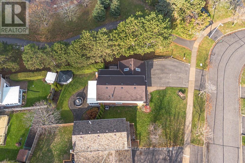 40 Janedale Crescent, Whitby, Ontario L1N 6Z5 - Photo 4 - E12580806