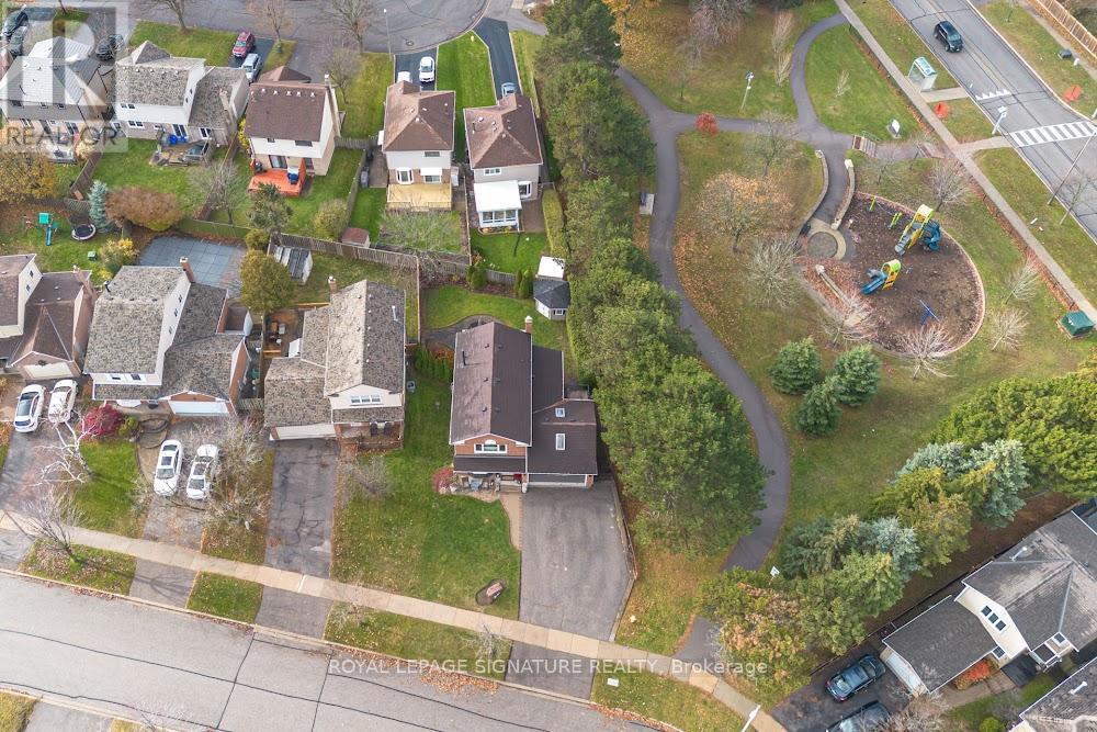 40 Janedale Crescent, Whitby, Ontario L1N 6Z5 - Photo 3 - E12580806