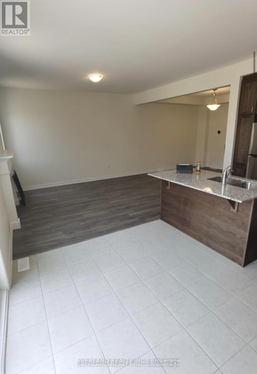 3305 Thunderbird Promenade, Pickering, Ontario  L1X 0N4 - Photo 6 - E12599894