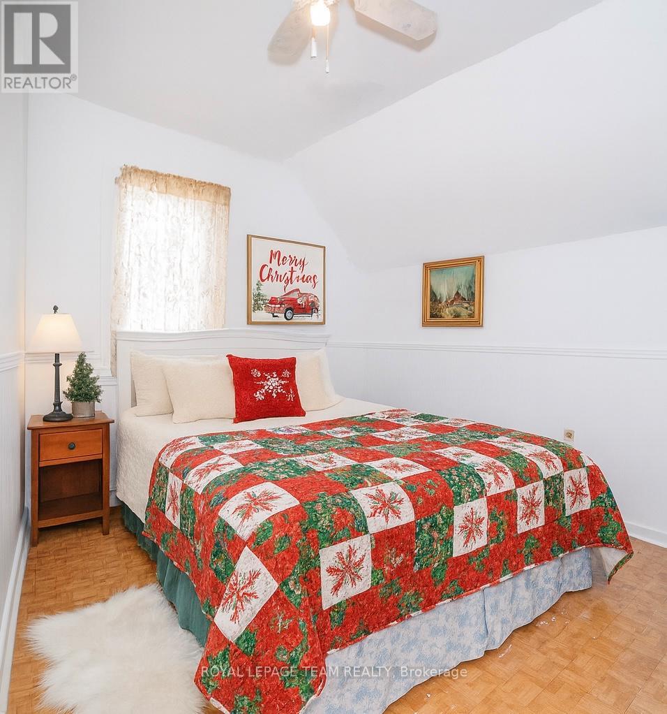 11168 60 Highway, North Algona Wilberforce, Ontario  K0J 1X0 - Photo 26 - X12596414