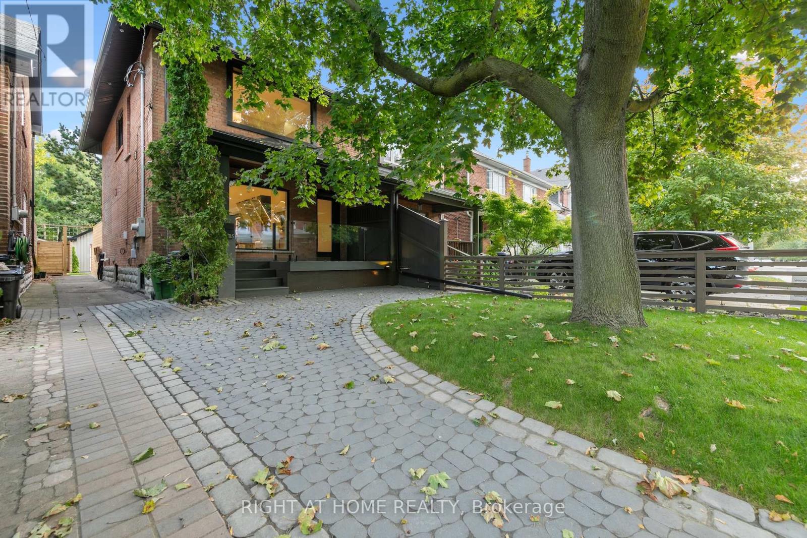 35 Woburn Avenue, Toronto, Ontario  M5M 1K5 - Photo 48 - C12507606