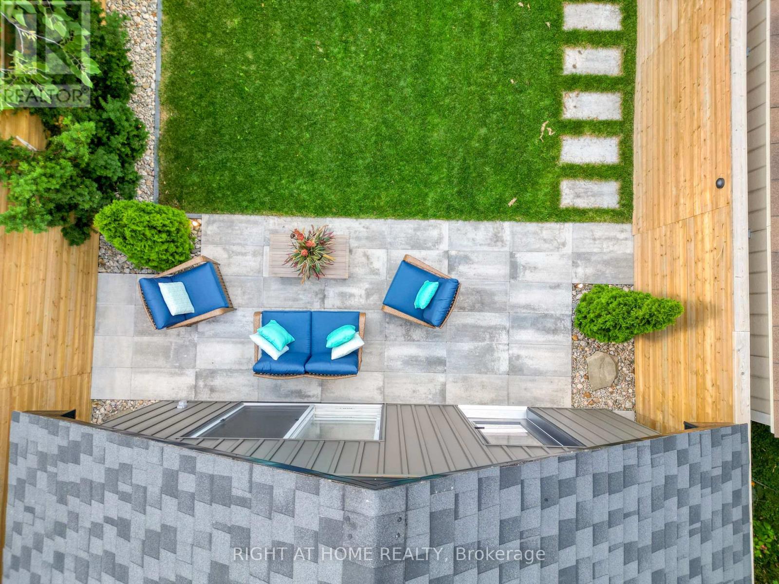 35 Woburn Avenue, Toronto, Ontario  M5M 1K5 - Photo 43 - C12507606