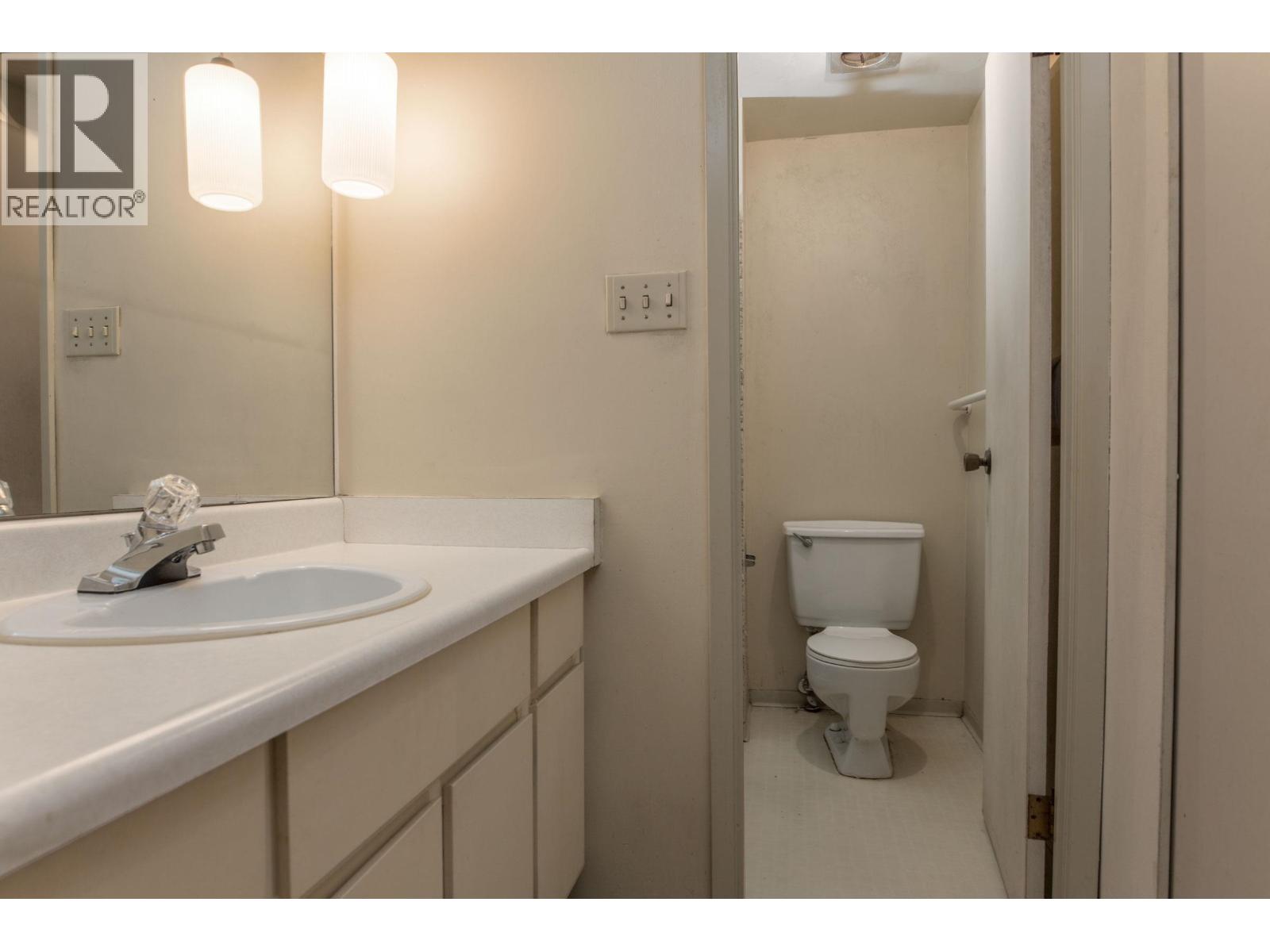 201 1535 Nelson Street, Vancouver, British Columbia  V6G 1M2 - Photo 24 - R3072016