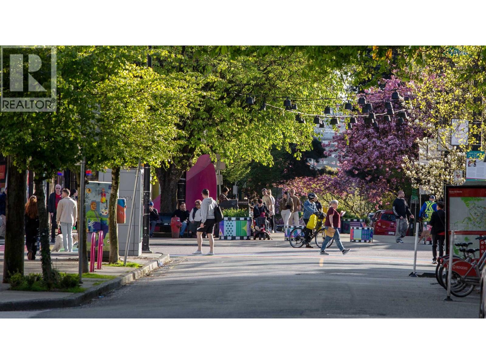 201 1535 Nelson Street, Vancouver, British Columbia  V6G 1M2 - Photo 32 - R3072016