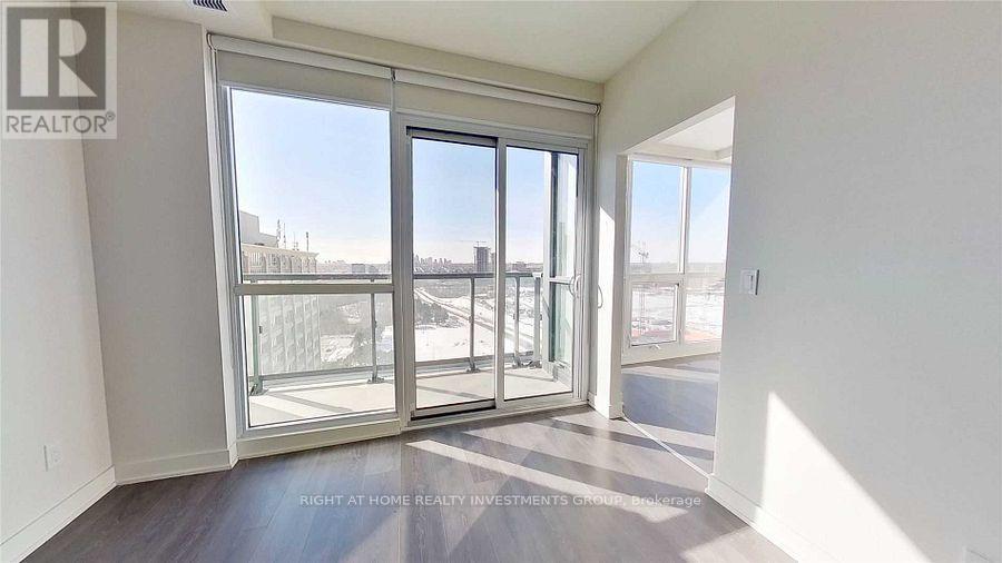 2201 - 6 Sonic Way, Toronto, Ontario  M3C 0P1 - Photo 4 - C12599976