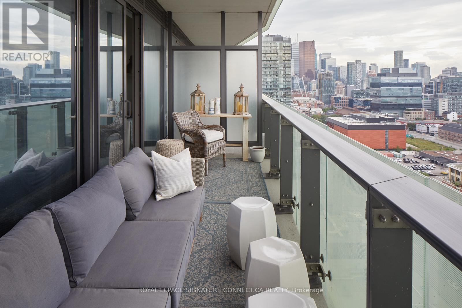 2104 - 390 Cherry Street, Toronto, Ontario  M5A 0E2 - Photo 6 - C12599978