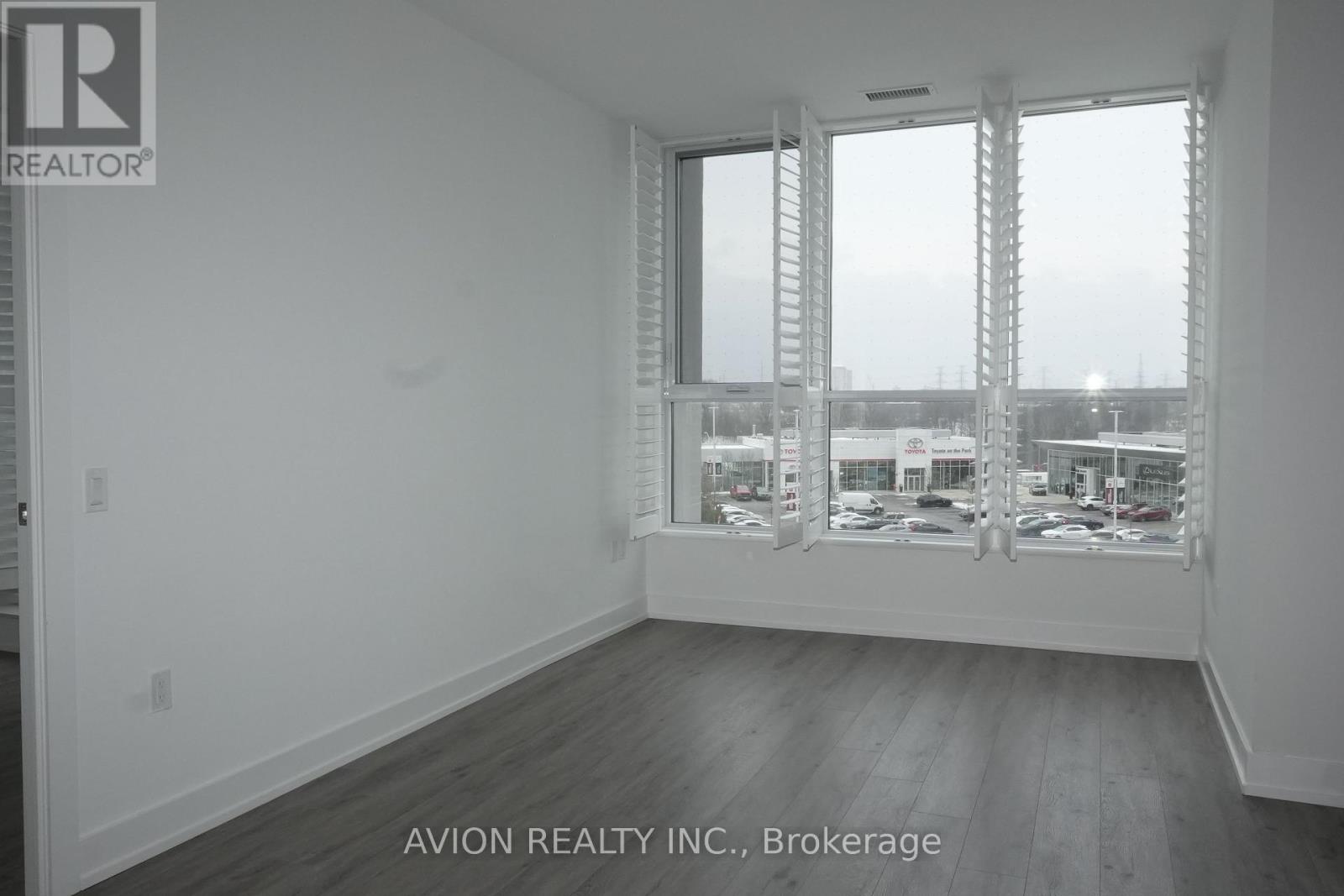 438 - 20 Inn On The Park Drive, Toronto, Ontario  M3C 0P8 - Photo 4 - C12599982