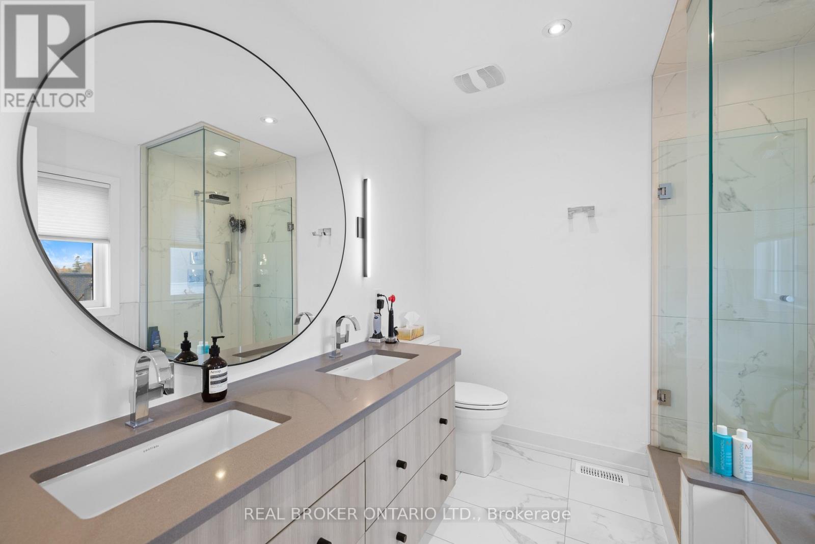 1308 Gull Crossing, Pickering, Ontario  L1W 0B7 - Photo 23 - E12599986