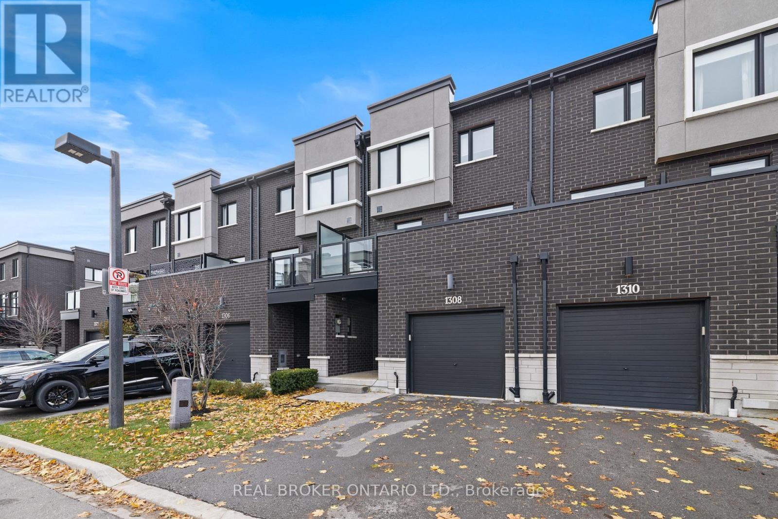 1308 Gull Crossing, Pickering, Ontario  L1W 0B7 - Photo 31 - E12599986