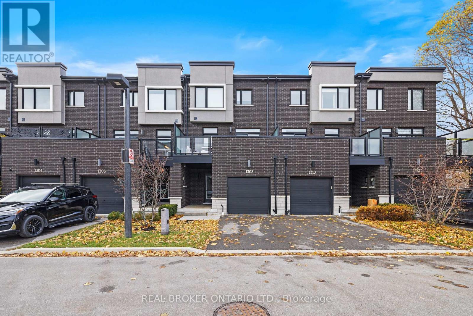 1308 Gull Crossing, Pickering, Ontario  L1W 0B7 - Photo 32 - E12599986