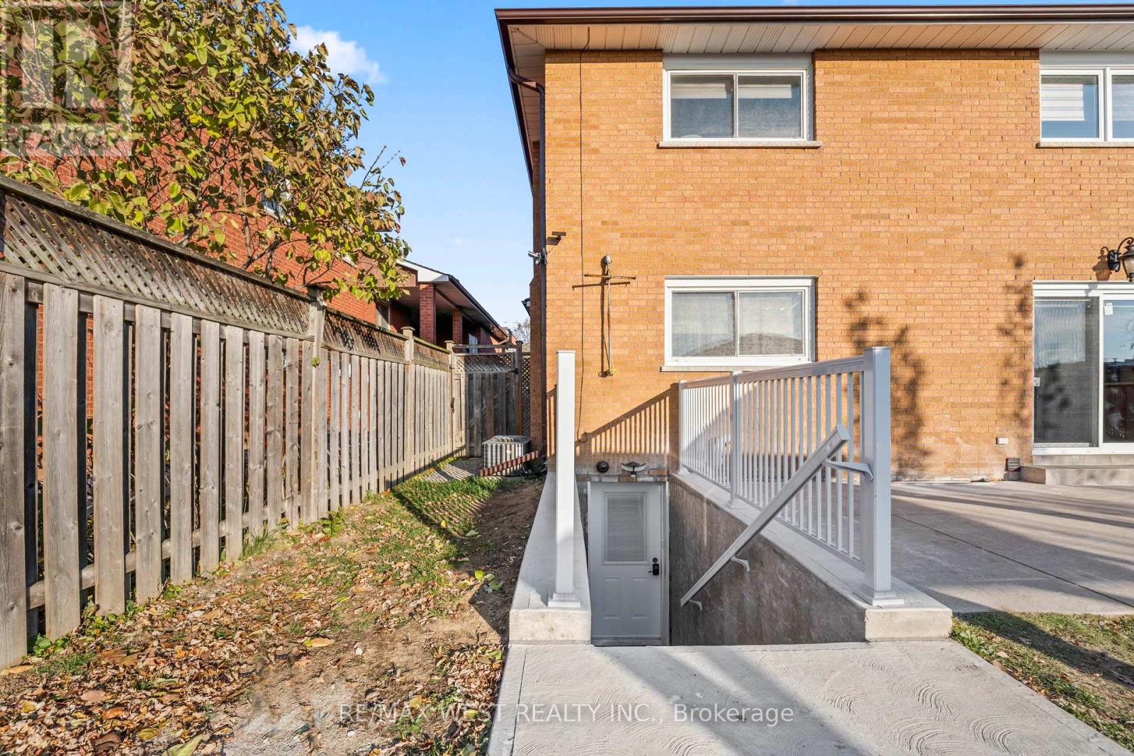 A - 38 Larchmere Avenue, Toronto, Ontario  M9L 2N3 - Photo 3 - W12599256