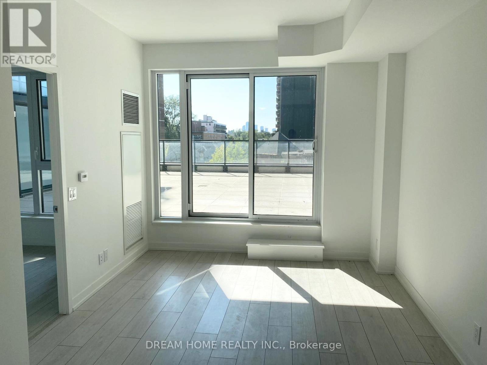 314 - 270 Dufferin Street, Toronto, Ontario  M6K 0H8 - Photo 6 - W12599984