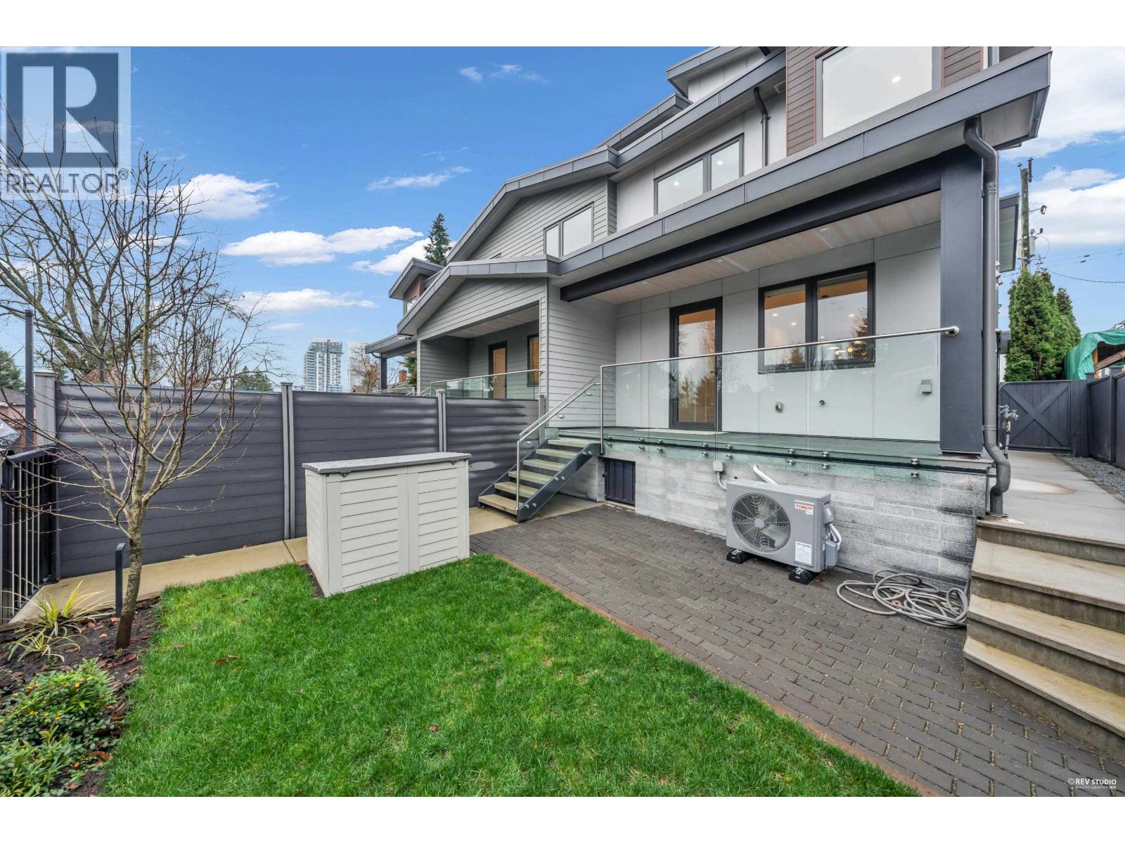 103 706 Smith Avenue, Coquitlam, British Columbia  V3J 2W7 - Photo 5 - R3071788