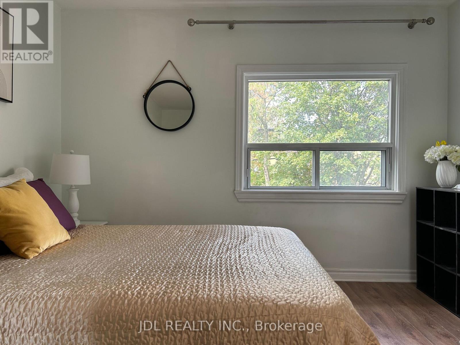 18 Cadillac Ave Avenue, Toronto, Ontario M3H 1R9 - Photo 13 - C12599988