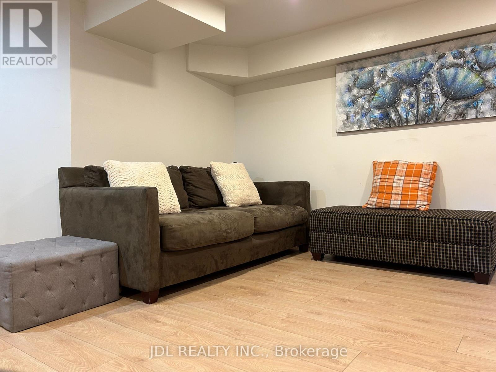 18 Cadillac Ave Avenue, Toronto, Ontario M3H 1R9 - Photo 16 - C12599988