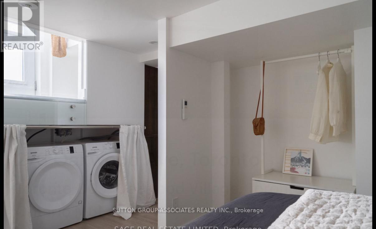 Basement - 276 Oakwood Avenue, Toronto, Ontario M6E 2V6 - Photo 7 - C12599996