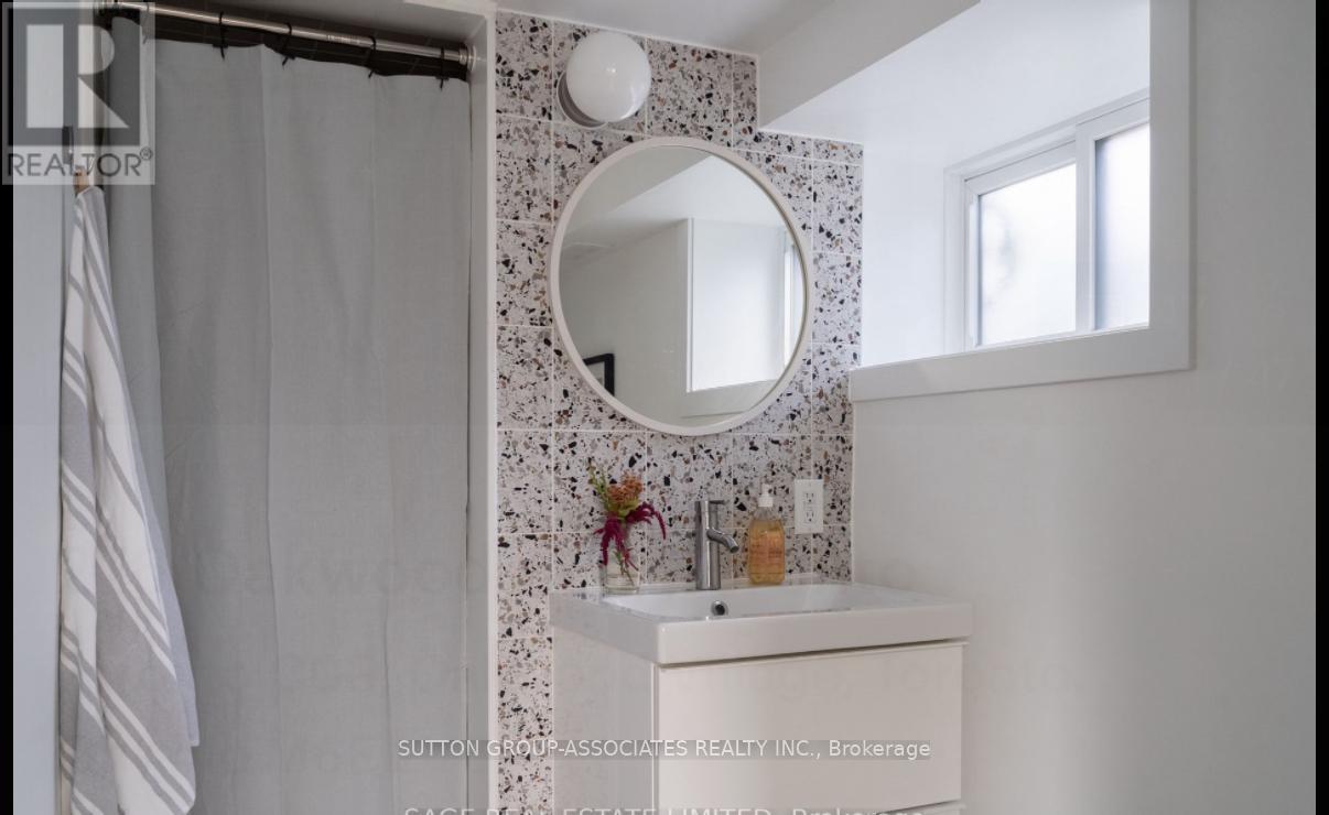 Basement - 276 Oakwood Avenue, Toronto, Ontario M6E 2V6 - Photo 8 - C12599996