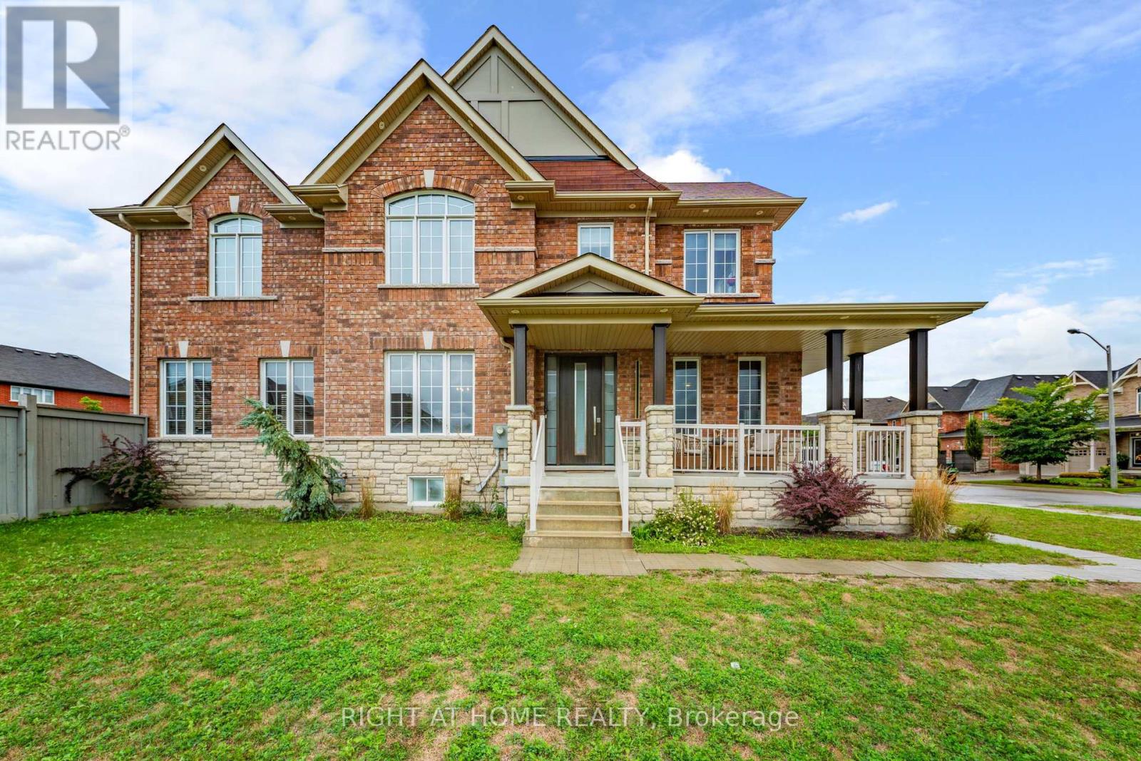 27 Roy Road, New Tecumseth (Tottenham), Ontario  L0G 1W0 - Photo 1 - N12600018