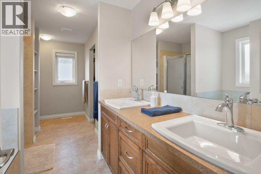 125 Traptow Close, Red Deer, Alberta  T4P 0N5 - Photo 17 - A2267087