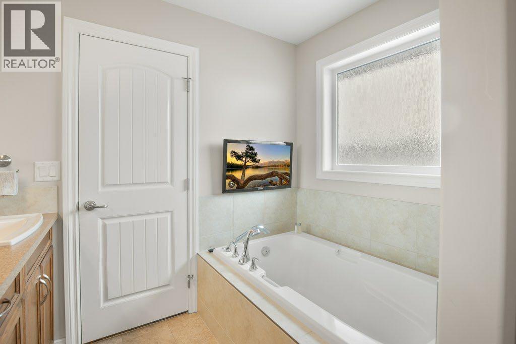 125 Traptow Close, Red Deer, Alberta  T4P 0N5 - Photo 18 - A2267087