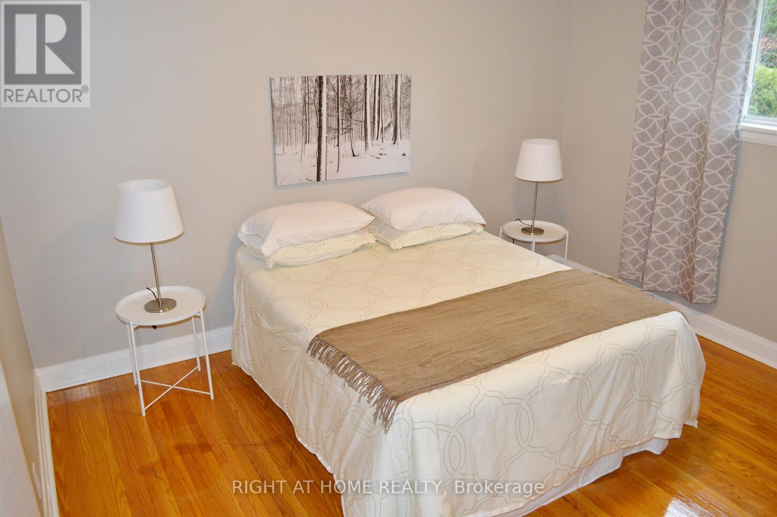 31 Park Avenue E, Burlington, Ontario  L7T 1Y2 - Photo 12 - W12599990