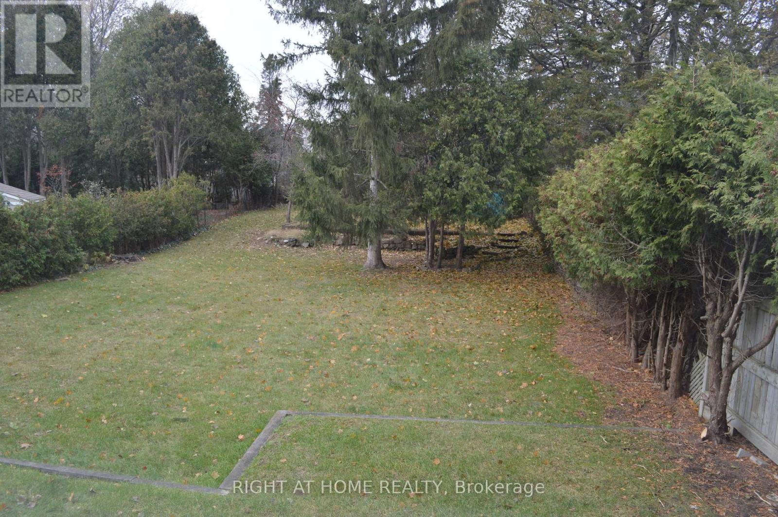 31 Park Avenue E, Burlington, Ontario  L7T 1Y2 - Photo 18 - W12599990