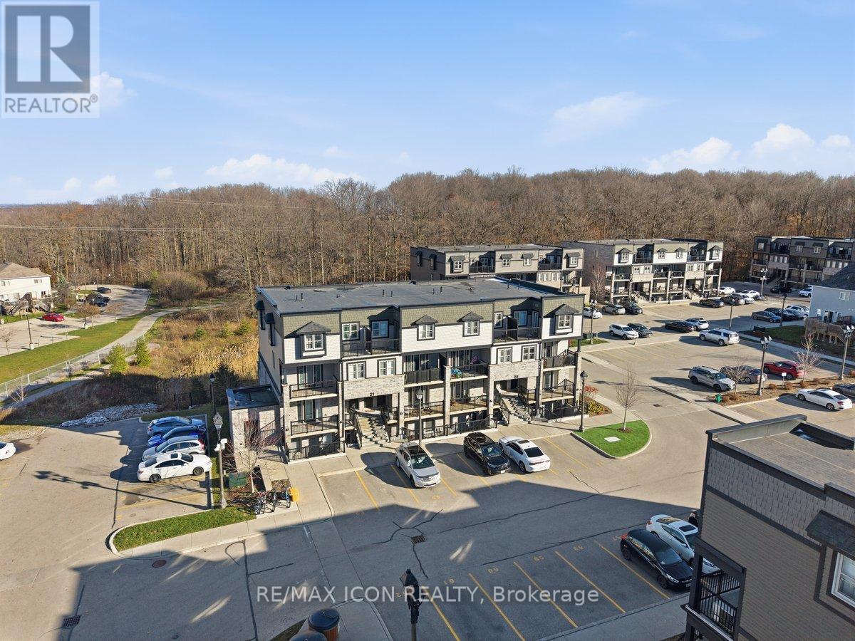 21D - 1989 OTTAWA STREET S, Kitchener, Ontario