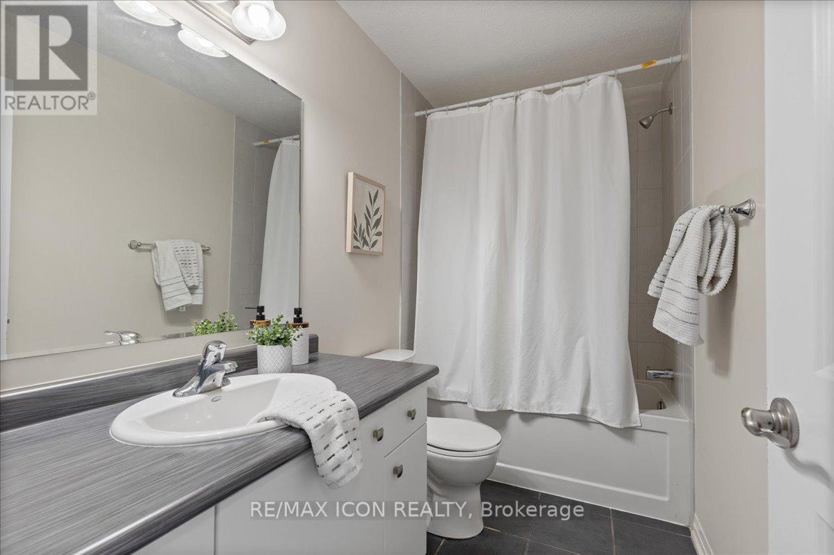 21d - 1989 Ottawa Street S, Kitchener, Ontario  N2E 0G7 - Photo 16 - X12600006