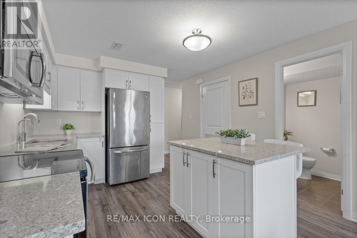 21d - 1989 Ottawa Street S, Kitchener, Ontario  N2E 0G7 - Photo 6 - X12600006