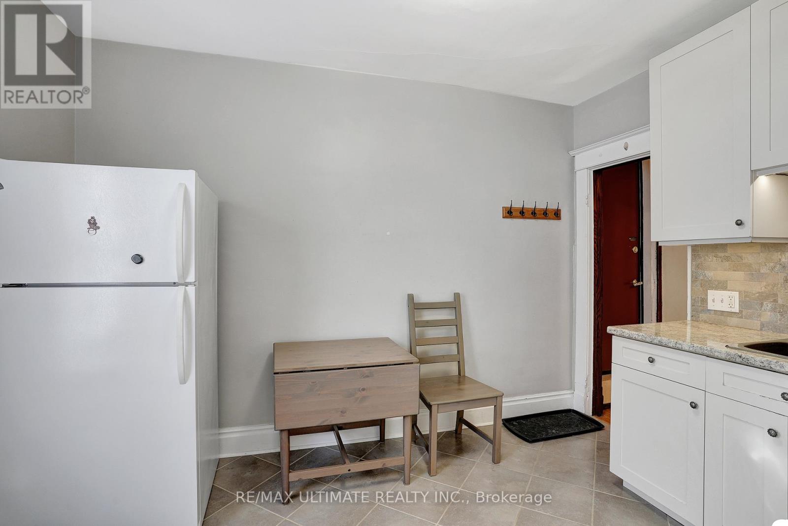 2 - 67 Moore Avenue, Kitchener, Ontario  N2H 3S2 - Photo 14 - X12600014