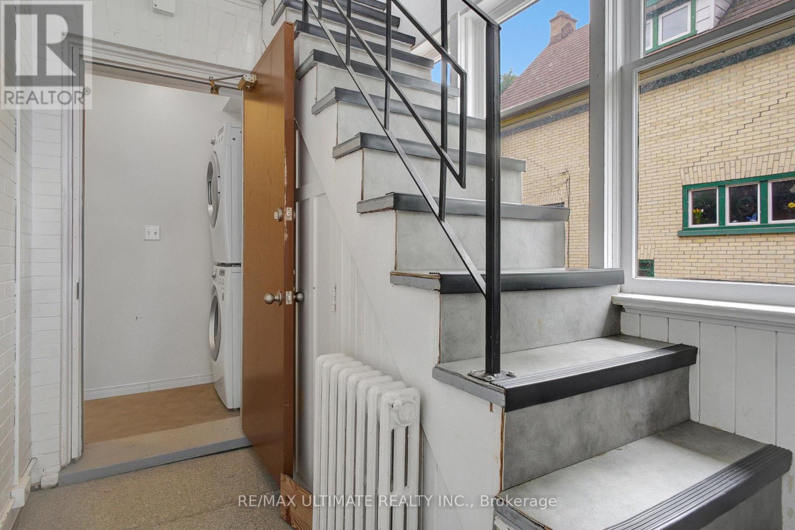 2 - 67 Moore Avenue, Kitchener, Ontario  N2H 3S2 - Photo 5 - X12600014