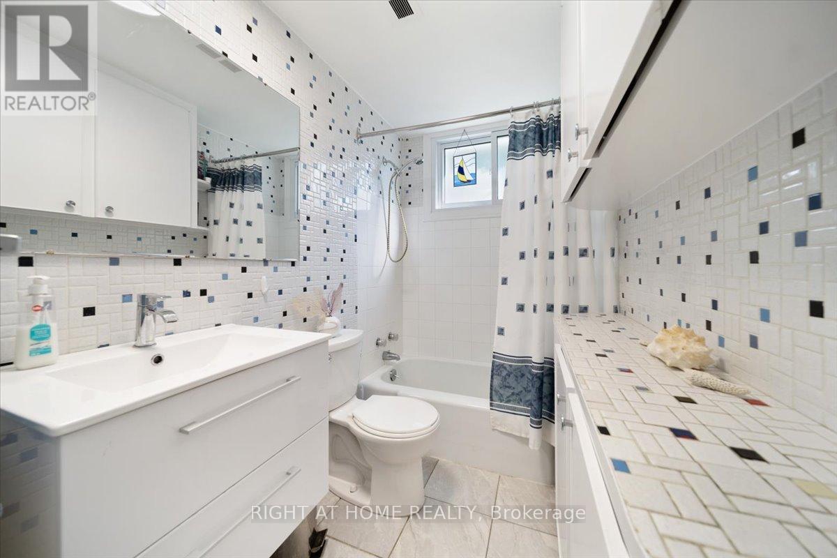 1 Harrogate Place, Ottawa, Ontario  K2H 5L6 - Photo 20 - X12600030