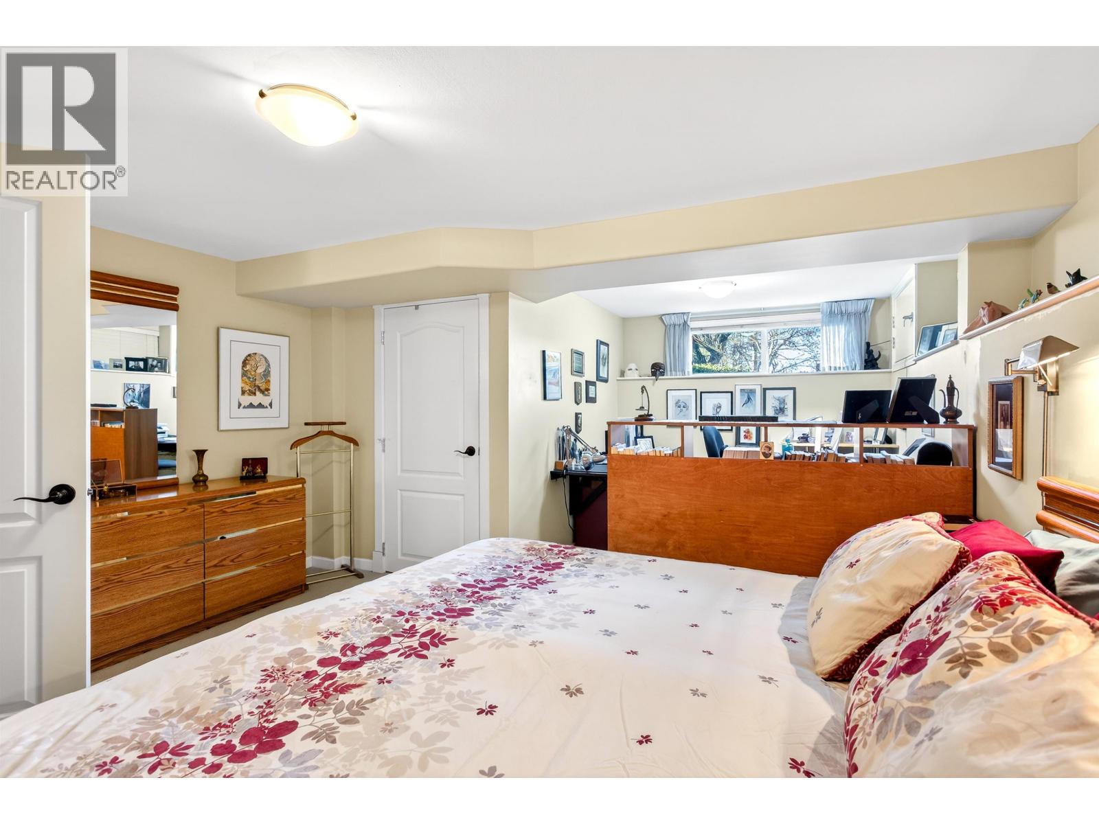 2050 Sperling Avenue, Burnaby, British Columbia  V5B 4K5 - Photo 34 - R3072091