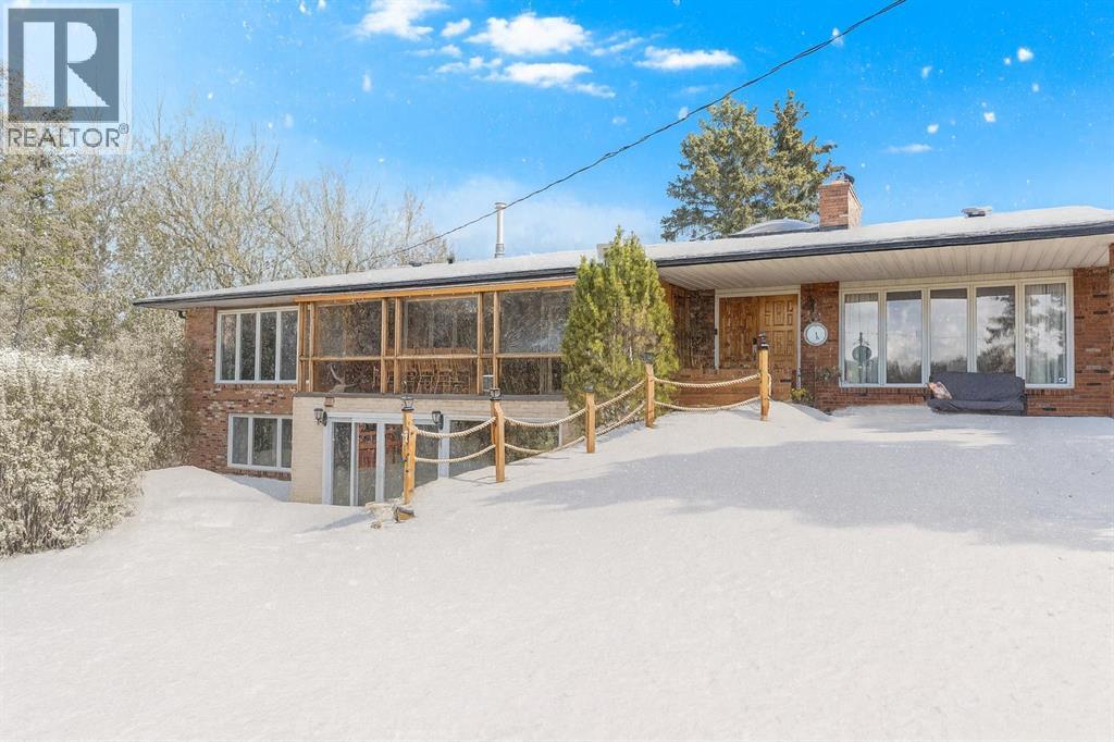 24157 Meadow Drive, Rural Rocky View County, Alberta