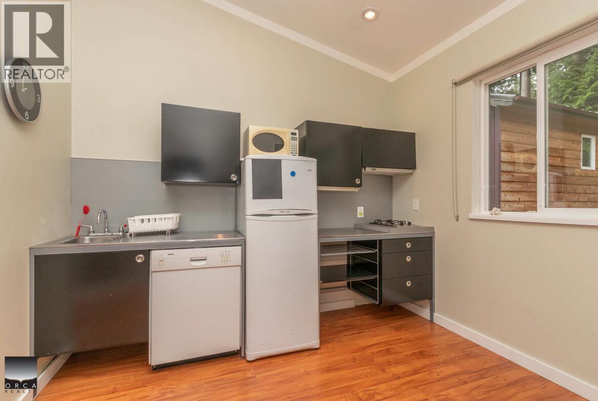 2752 Byron Road, North Vancouver, British Columbia V7H 1M2 - Photo 13 - R3067351