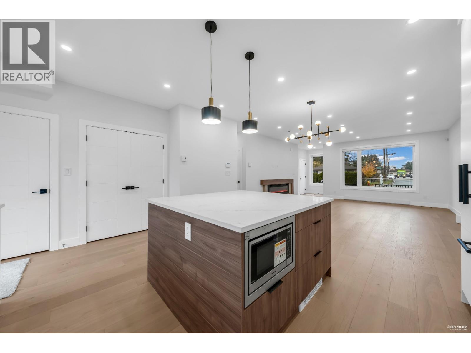 102 706 Smith Avenue, Coquitlam, British Columbia  V3J 2W7 - Photo 12 - R3071789