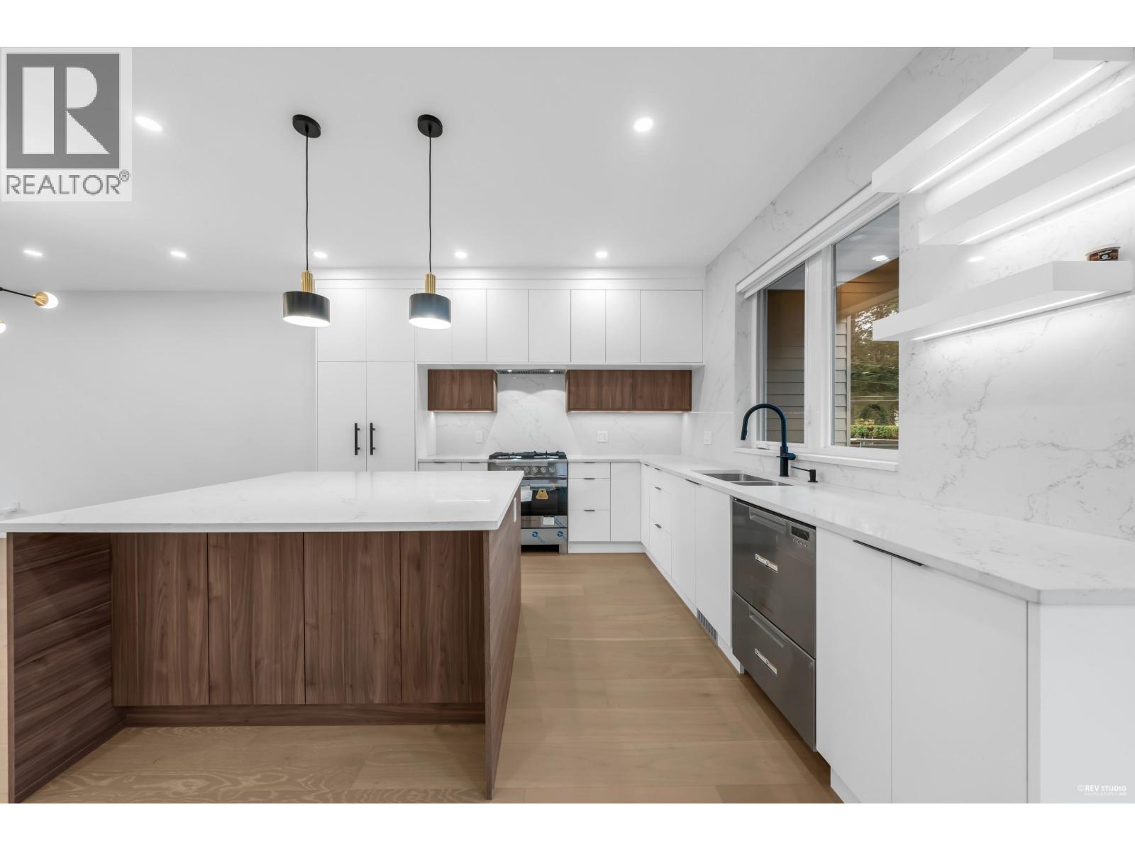 102 706 Smith Avenue, Coquitlam, British Columbia  V3J 2W7 - Photo 13 - R3071789