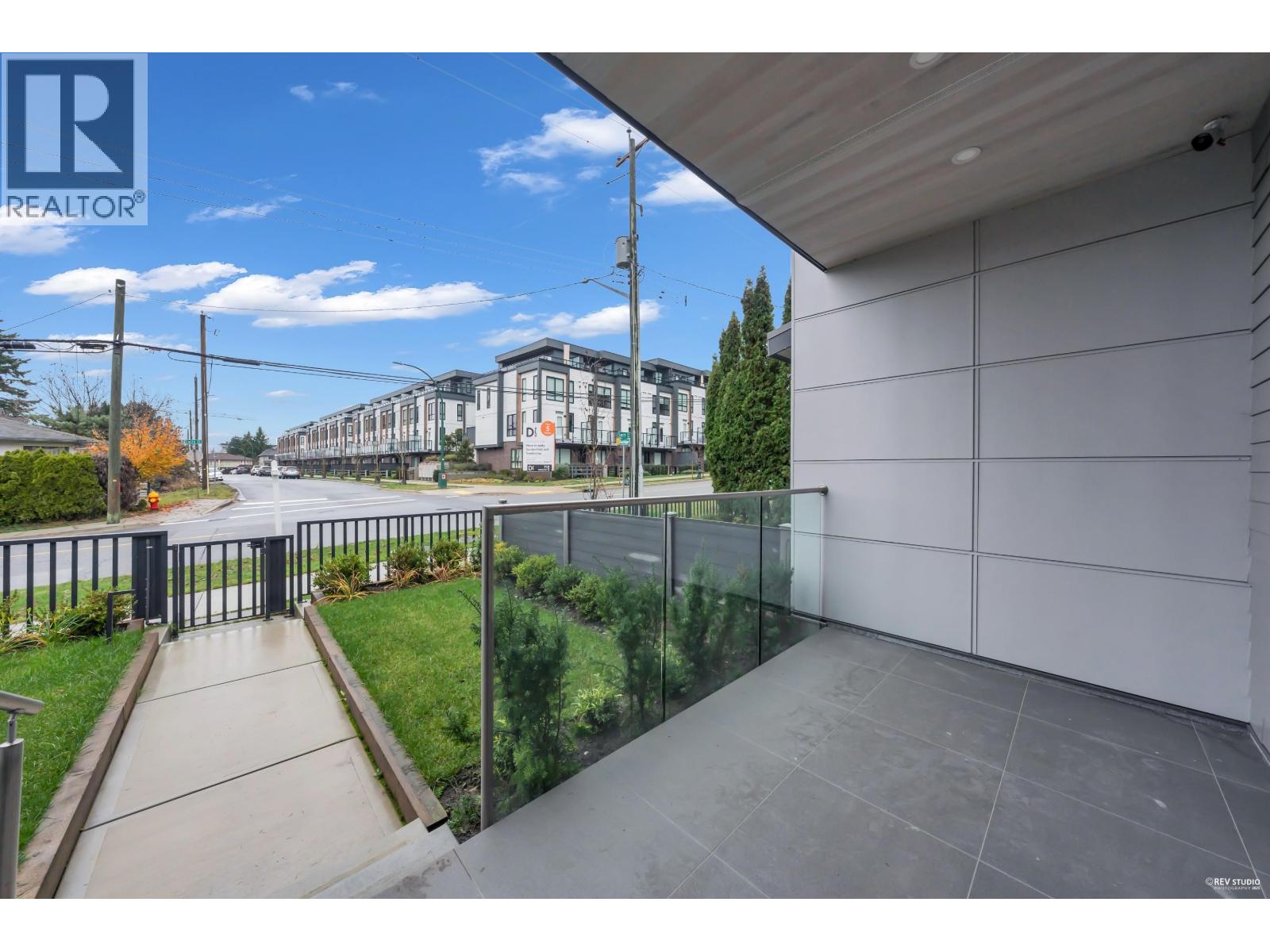 102 706 Smith Avenue, Coquitlam, British Columbia  V3J 2W7 - Photo 4 - R3071789