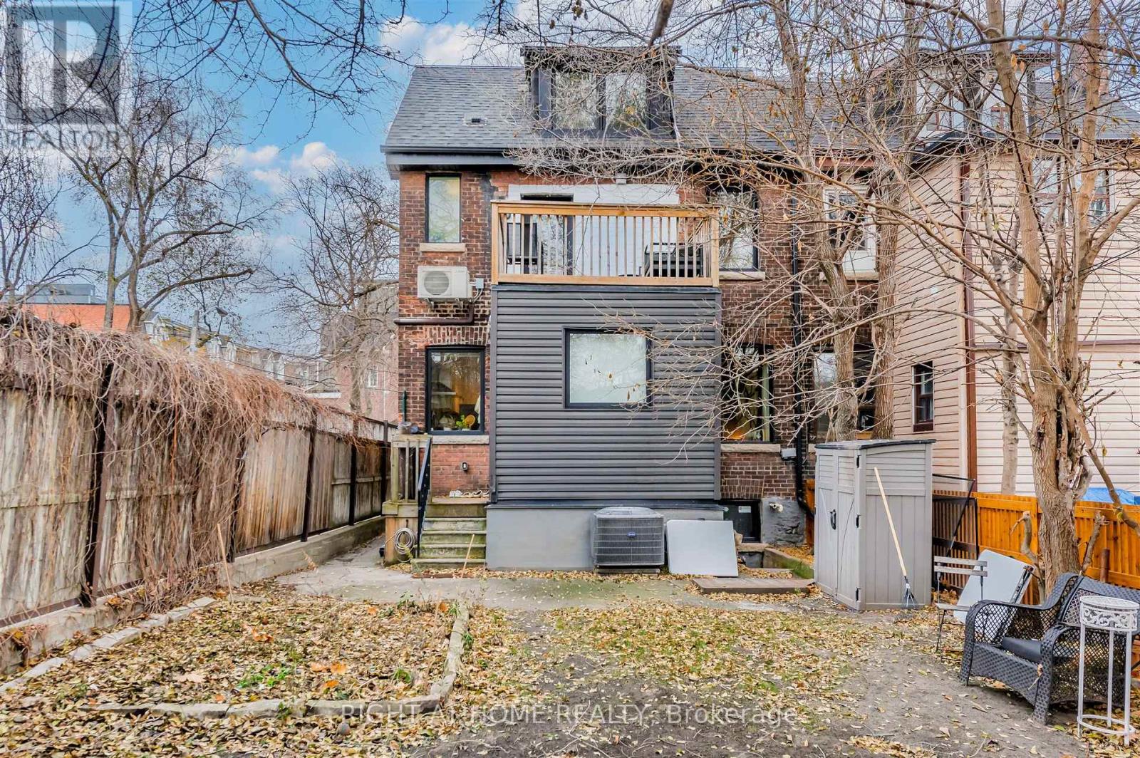 2nd And 3rd Floor - 65 Rusholme Park Crescent, Toronto (Little Portugal), Ontario  M6J 2E1 - Photo 21 - C12600056