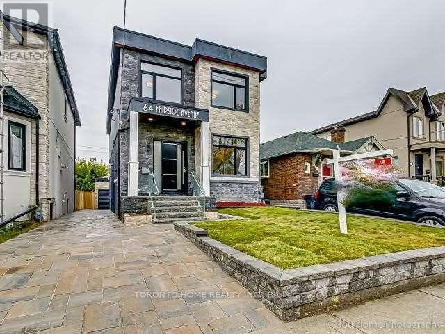 64 Fairside Avenue, Toronto, Ontario  M4C 3H2 - Photo 2 - E12600032