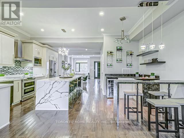 64 Fairside Avenue, Toronto, Ontario  M4C 3H2 - Photo 7 - E12600032