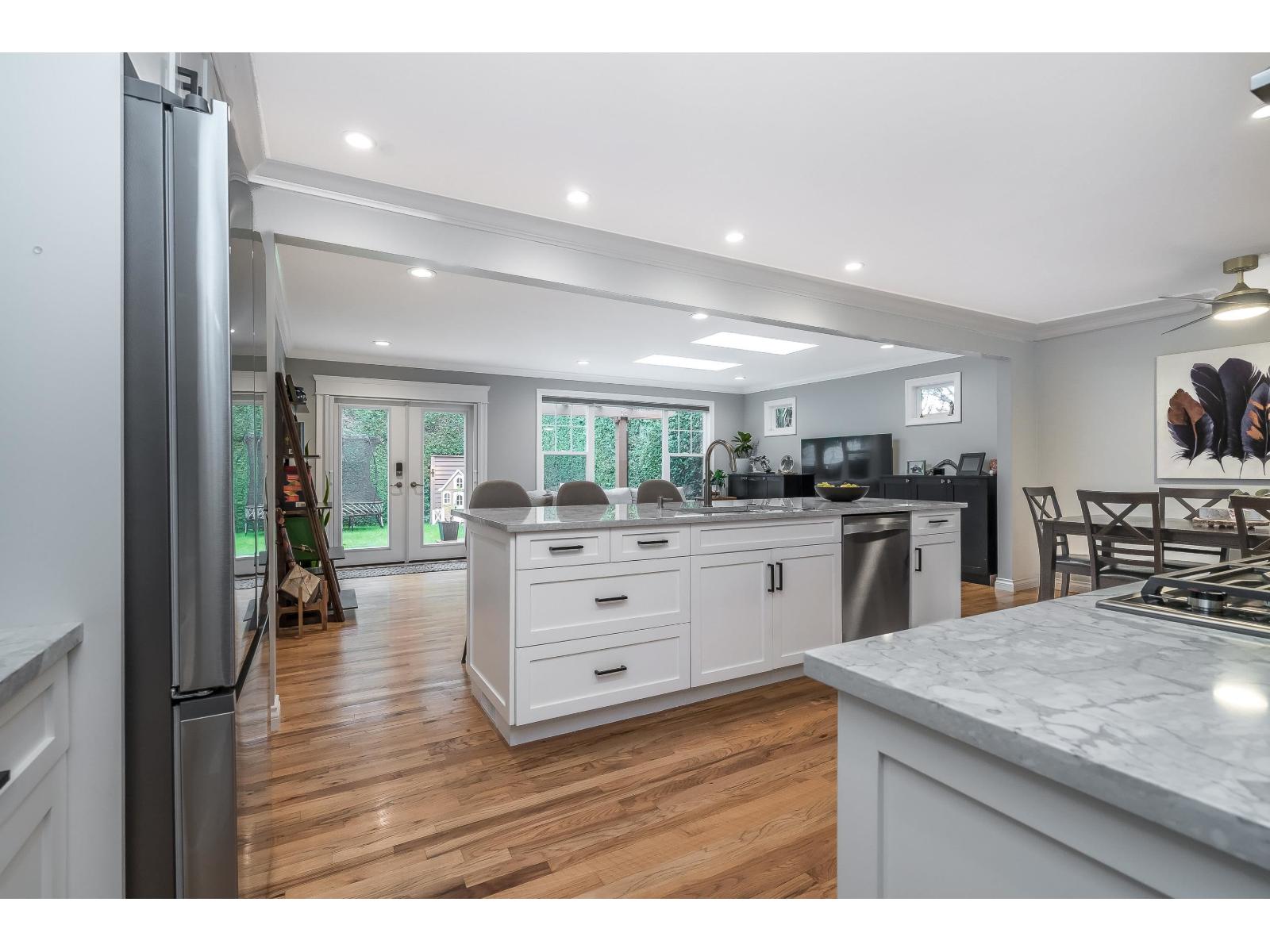 15825 Prospect Crescent, White Rock, British Columbia  V4B 2C3 - Photo 3 - R3070488