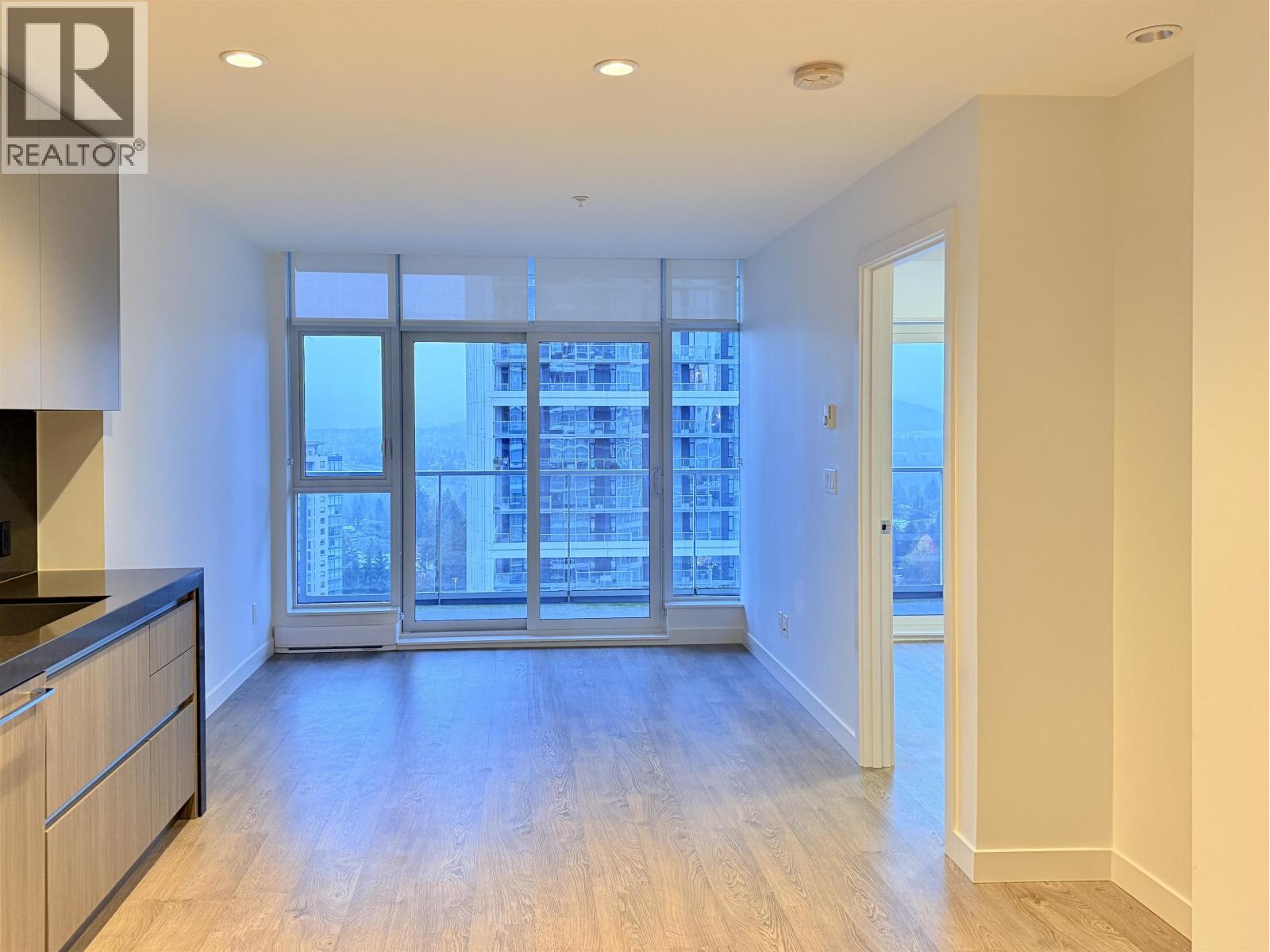 1505 6080 Mckay Avenue, Burnaby, British Columbia  V5H 0J4 - Photo 2 - R3071844